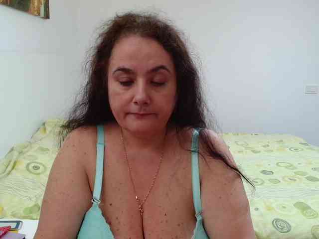 ClaudetteBBW webcam