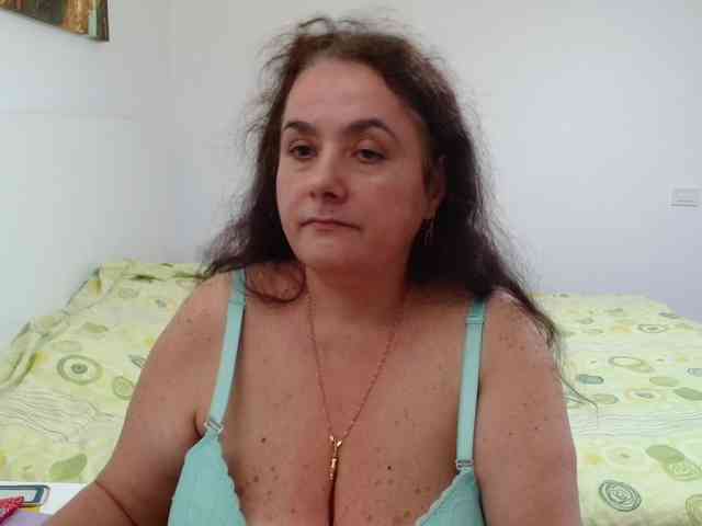 ClaudetteBBW webcam