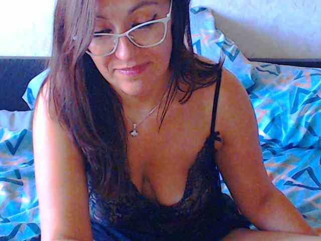 JanetteKitty webcam