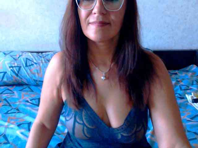 JanetteKitty webcam
