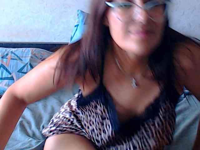 JanetteKitty webcam
