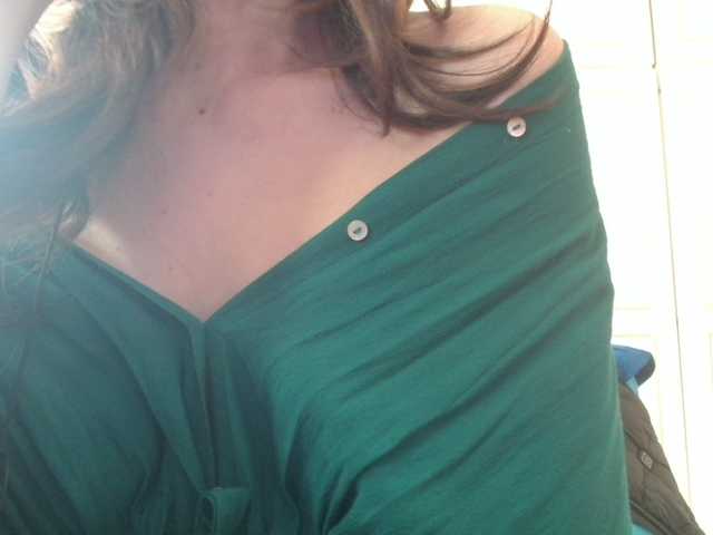 deadivina's BongaCams show and profile