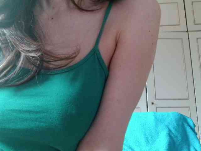 deadivina Live Webcam on BongaCams