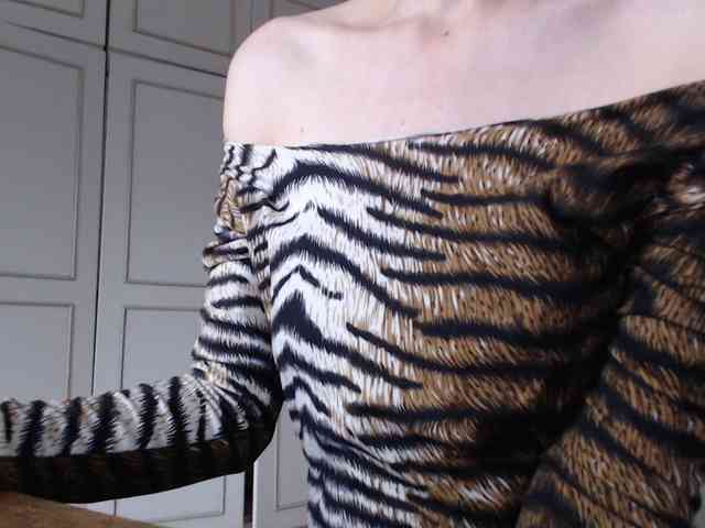 DeesseDivine webcam