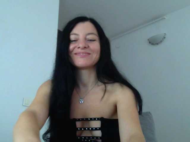 blueyesbaby from BongaCams is Freechat