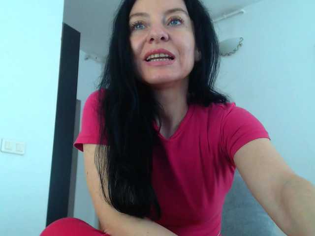 blueyesbaby's BongaCams show and profile