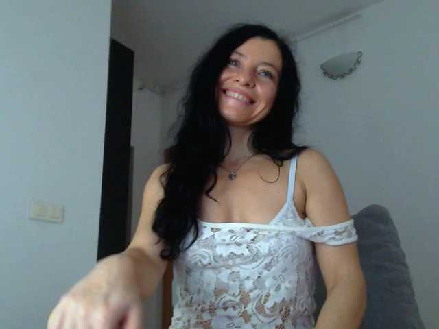 Sex chat gratuit in direct cu blueyesbaby pe BongaCams