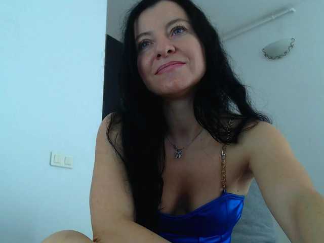 blueyesbaby from BongaCams is Freechat