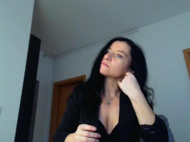 blueyesbaby's BongaCams show and profile