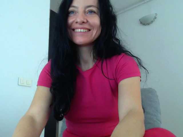 Sex chat gratuit in direct cu blueyesbaby pe BongaCams