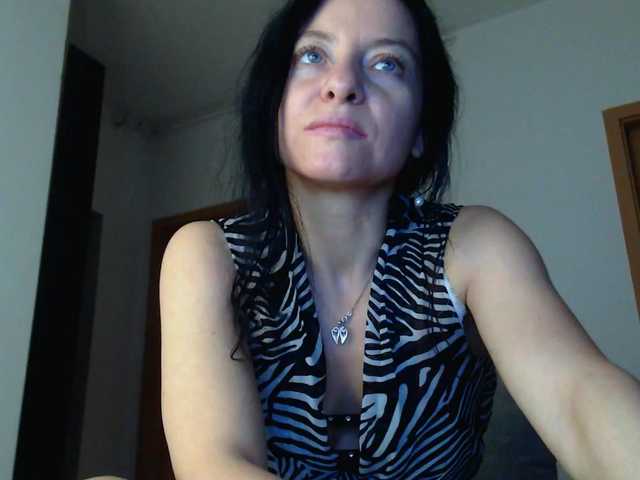 blueyesbaby's BongaCams show and profile