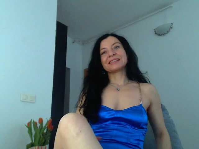 blueyesbaby's BongaCams show and profile