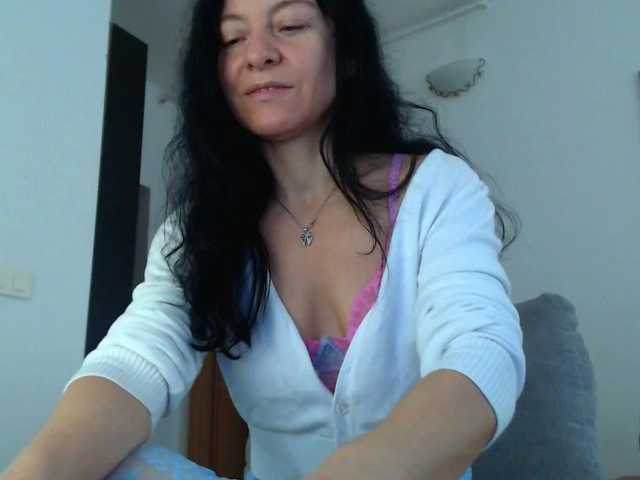 blueyesbaby's BongaCams show and profile