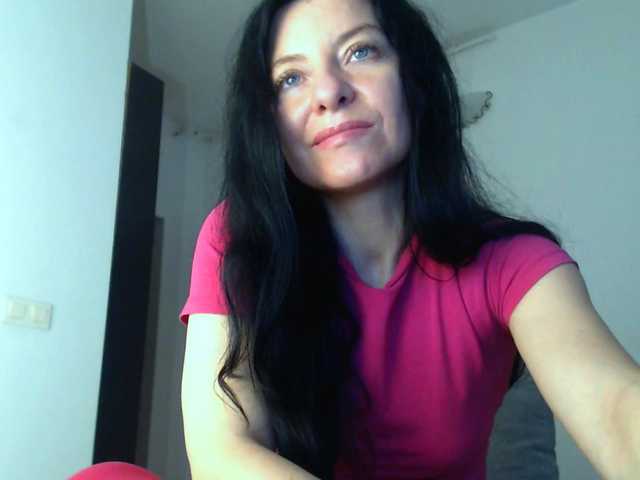 blueyesbaby's BongaCams show and profile