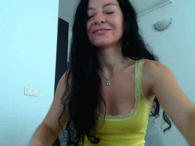 BluEyesBaby webcam