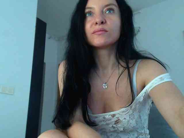 BluEyesBaby webcam