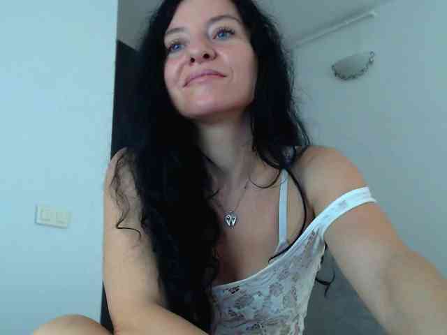 BluEyesBaby webcam