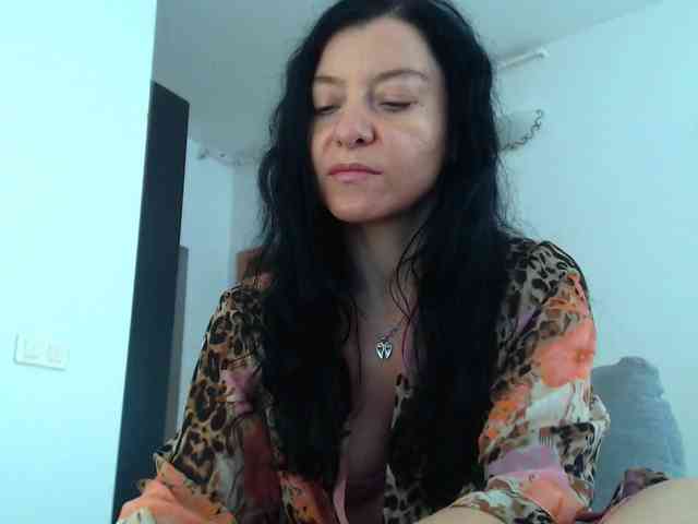 blueyesbaby Live Webcam on BongaCams