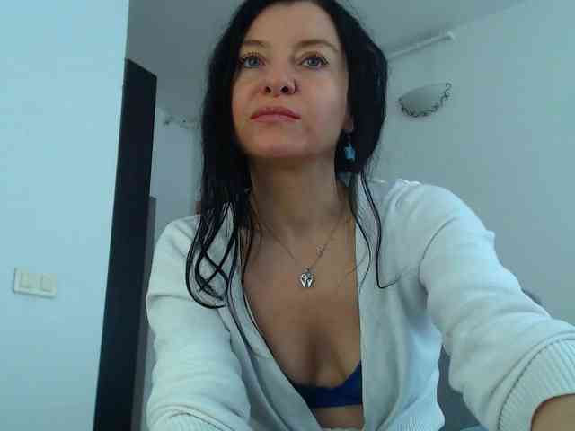 BluEyesBaby webcam