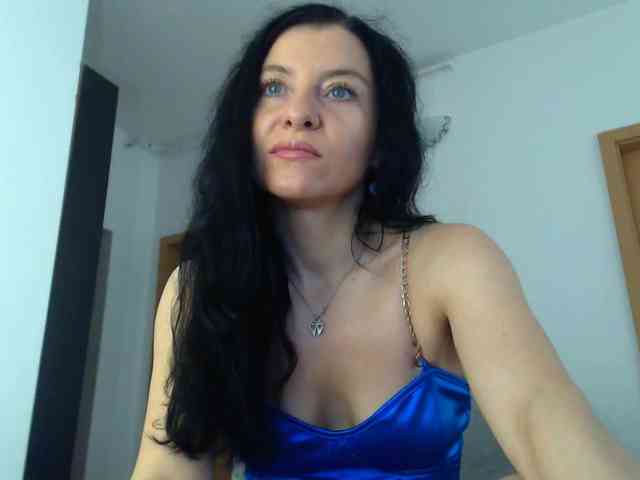 BluEyesBaby webcam