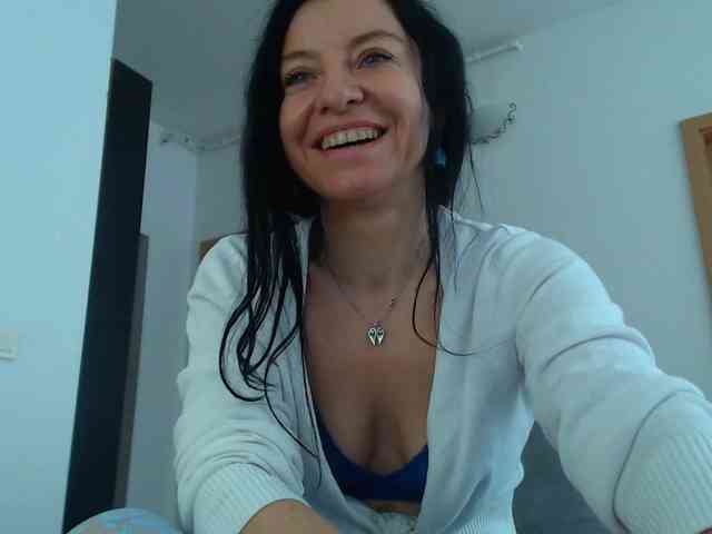 BluEyesBaby webcam