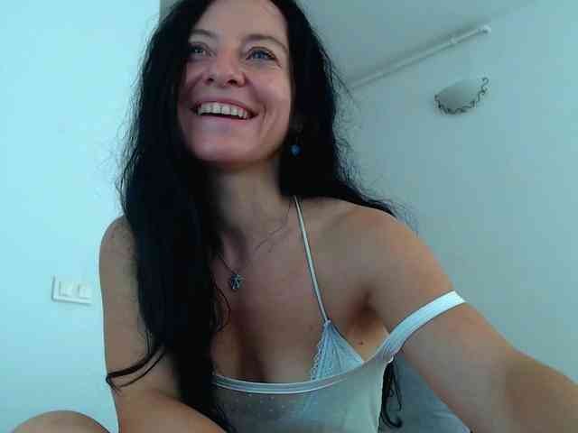 BluEyesBaby webcam