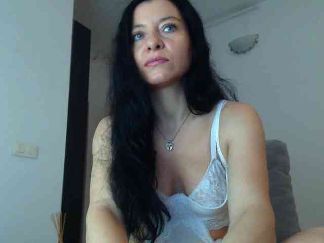 BluEyesBaby webcam