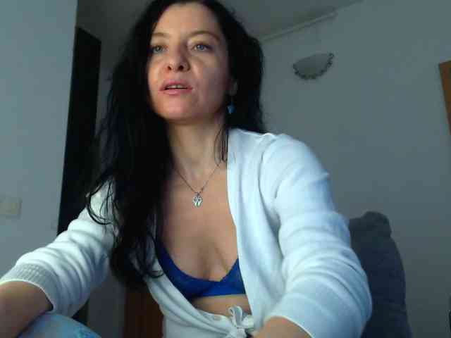 BluEyesBaby webcam