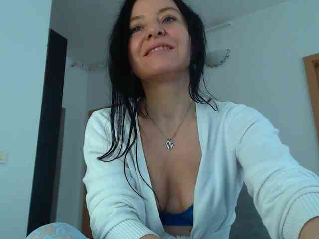 BluEyesBaby webcam