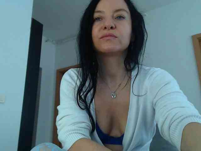 BluEyesBaby webcam