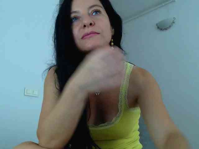 BluEyesBaby webcam