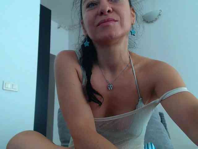 BluEyesBaby webcam