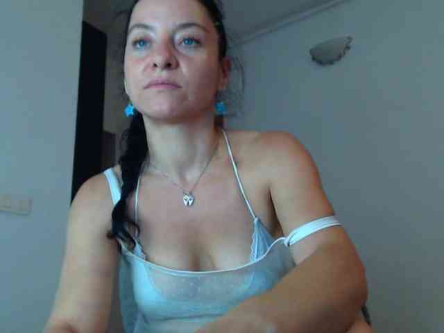 BluEyesBaby webcam