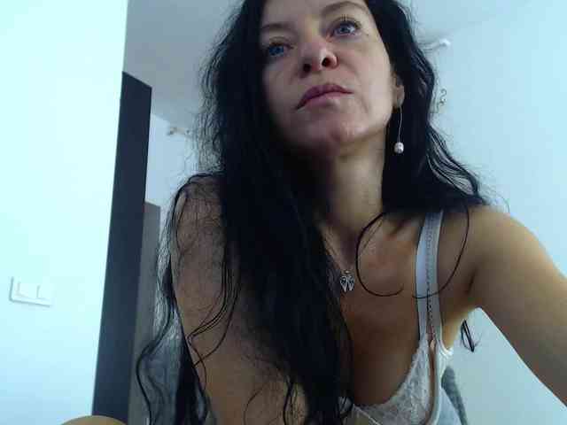 BluEyesBaby webcam