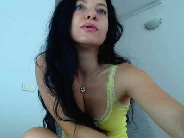 BluEyesBaby webcam