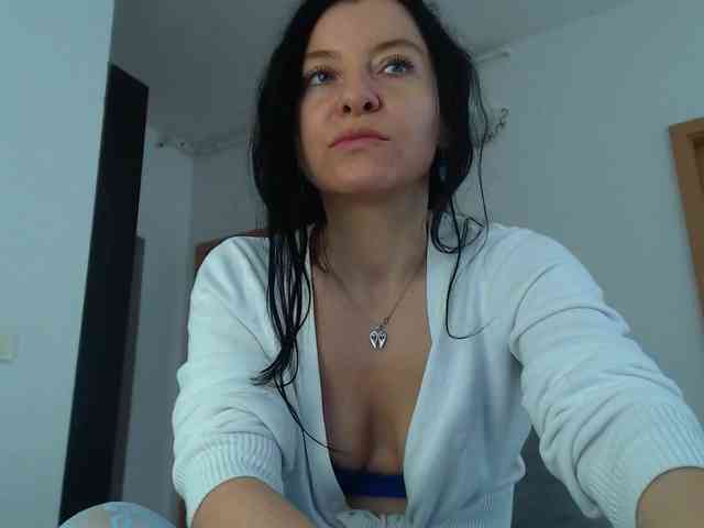 BluEyesBaby webcam