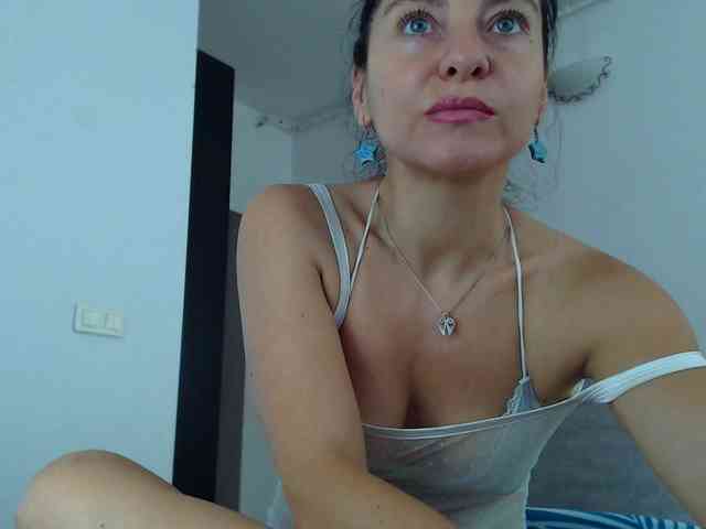 BluEyesBaby webcam