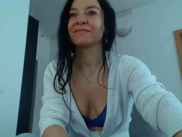 BluEyesBaby webcam