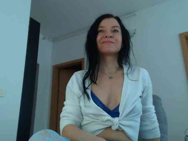 BluEyesBaby webcam