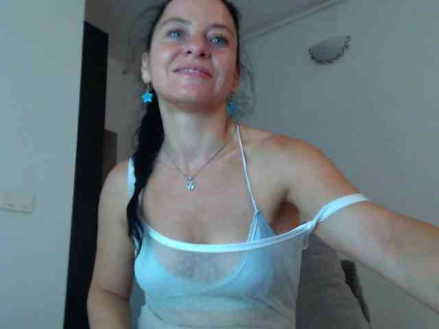 BluEyesBaby webcam