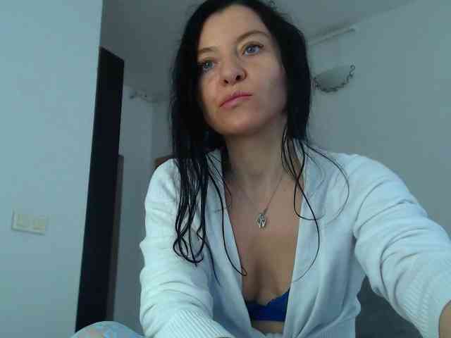 BluEyesBaby webcam