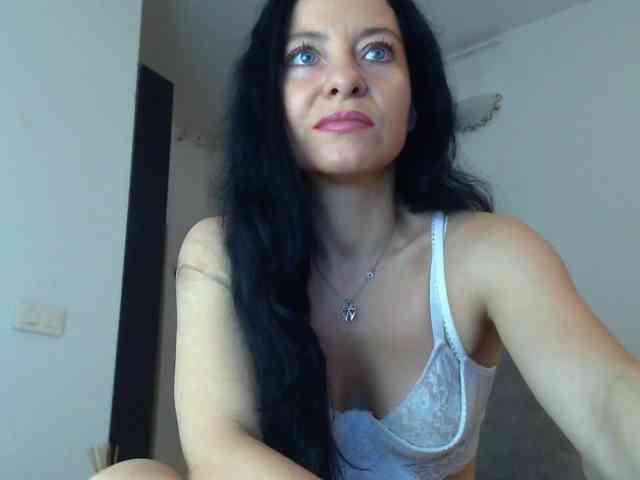BluEyesBaby webcam