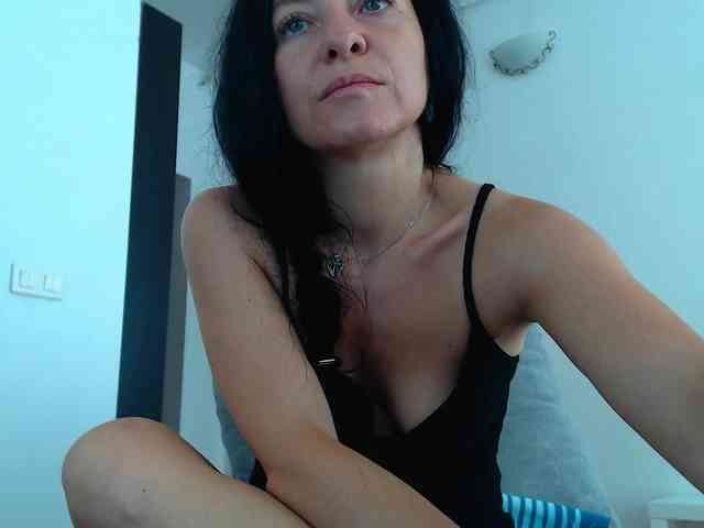 BluEyesBaby webcam