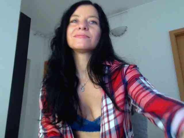 BluEyesBaby webcam