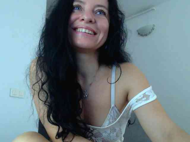 BluEyesBaby webcam