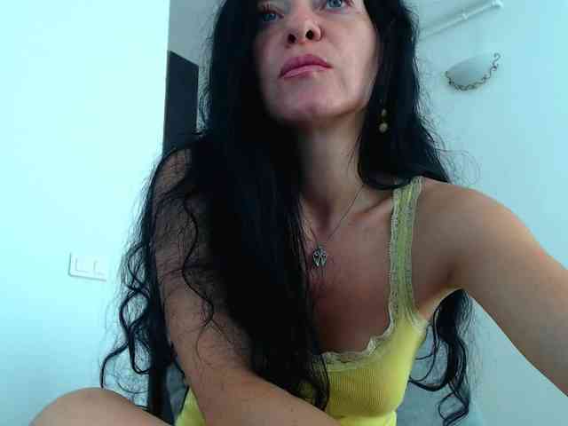 BluEyesBaby webcam