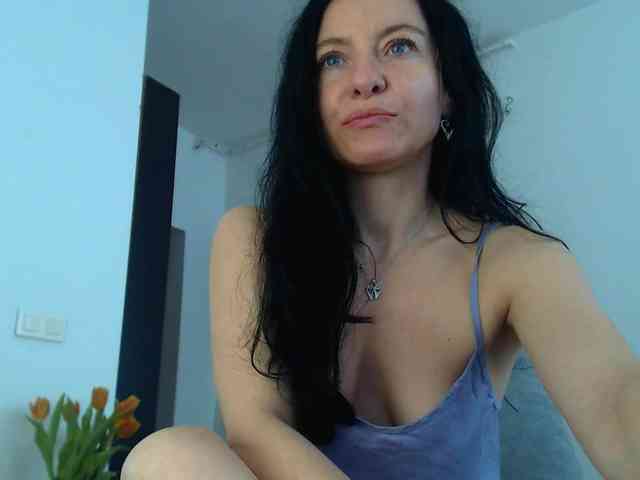 BluEyesBaby webcam