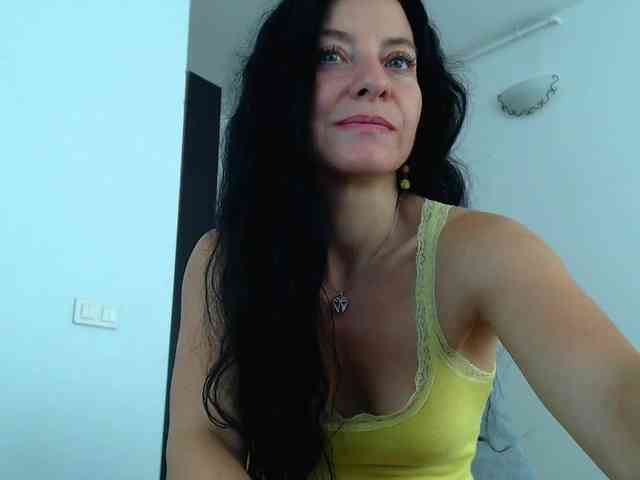 BluEyesBaby webcam