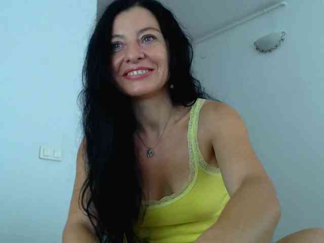 BluEyesBaby webcam
