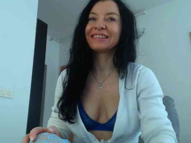 BluEyesBaby webcam